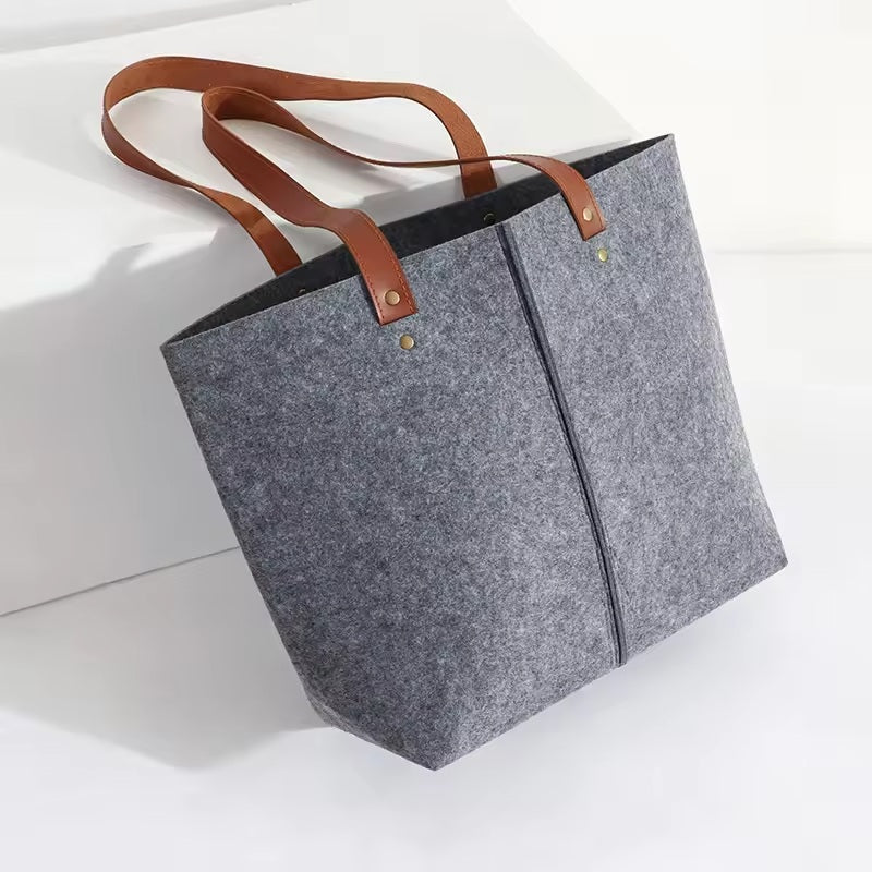 Felt Tote Bag - Alozaii