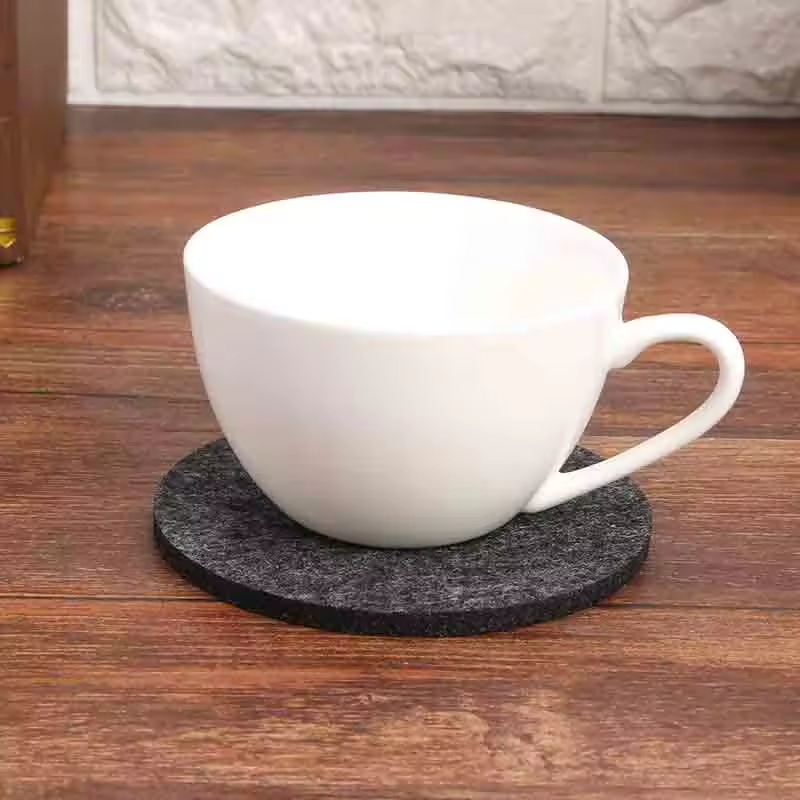 felt placemat and coasters-set of 6 - Alozaii