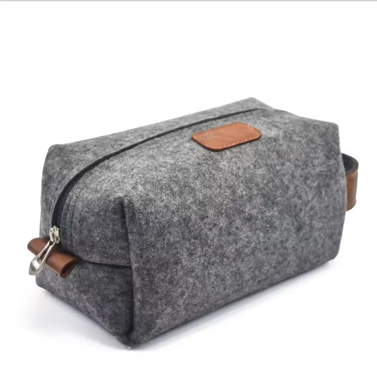 felt cosmetic bag - Alozaii